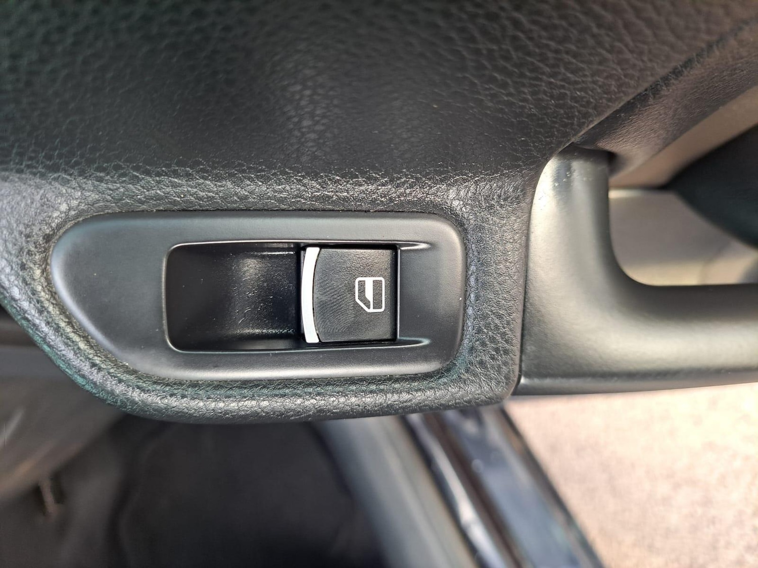 Used Volkswagen Golf 2012 for sale - 77029996: Photo 49