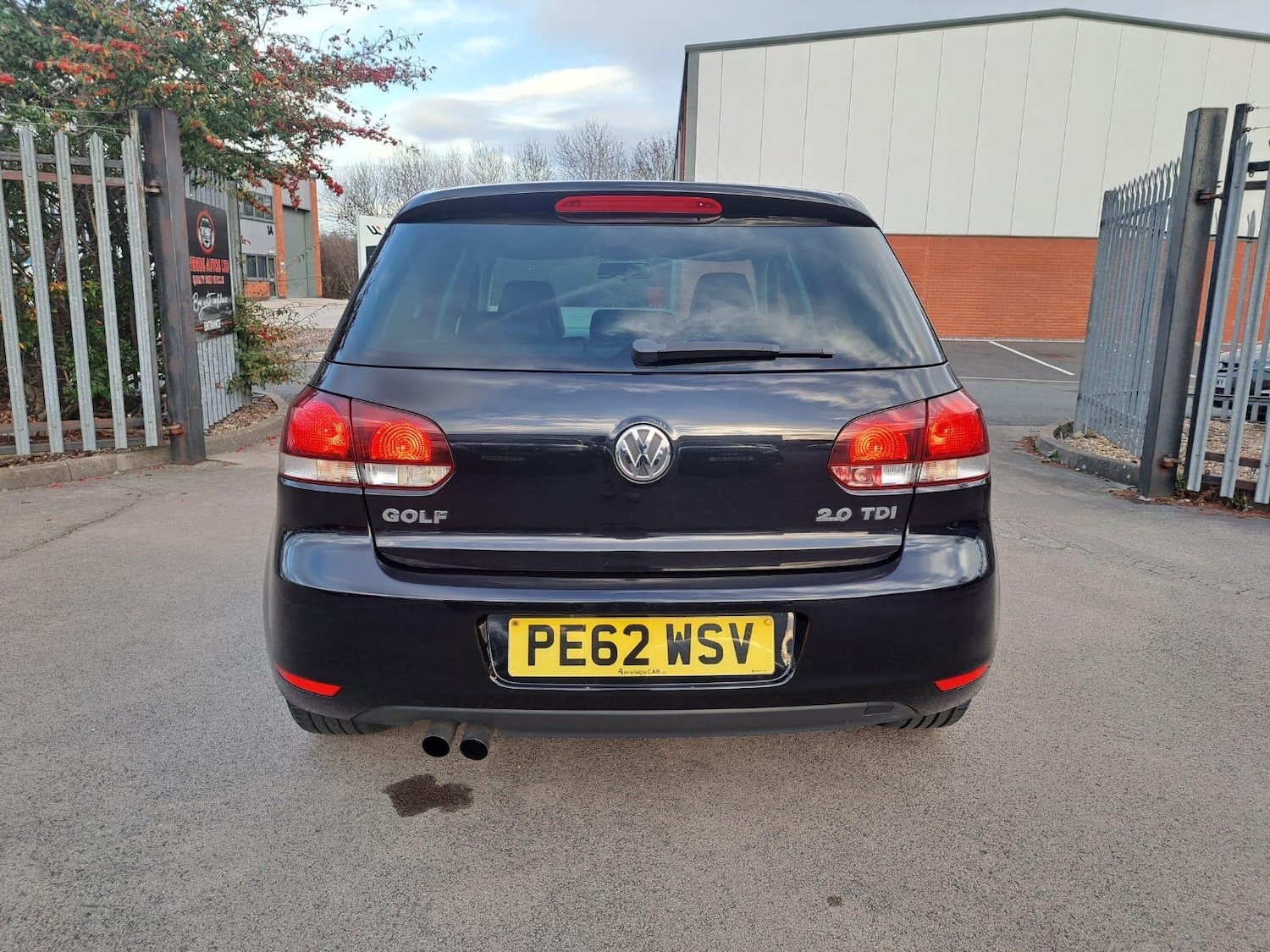 Used Volkswagen Golf 2012 for sale - 77029996: Photo 5