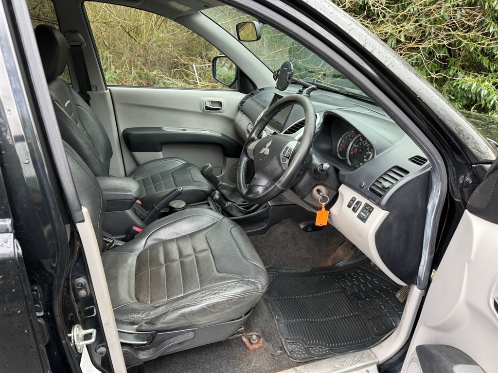 Used Mitsubishi L200 2010 for sale - 77665350: Photo 9