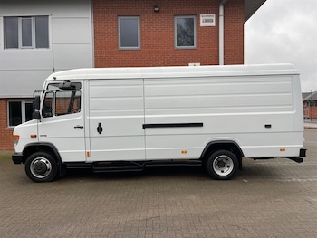 Used Mercedes-Benz Vario 2010 for sale - 77326567: Photo