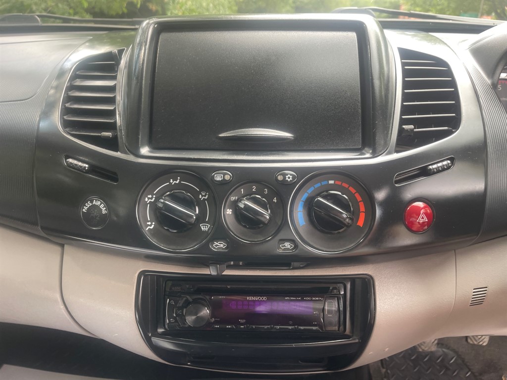 Used Mitsubishi L200 2014 for sale - 75571167: Photo 12
