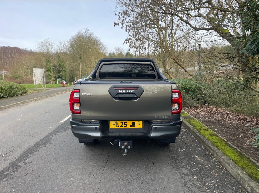 Used Toyota Hilux 2025 for sale - 77614870: Photo 8