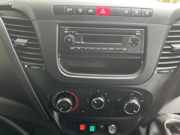 Used Iveco Daily 2015 for sale - 76100089: Photo 13