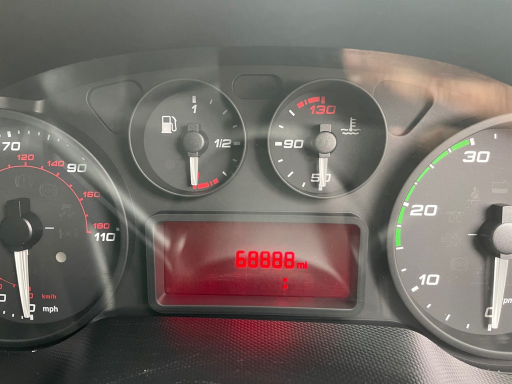 Used Iveco Daily 2015 for sale - 76204066: Photo 9