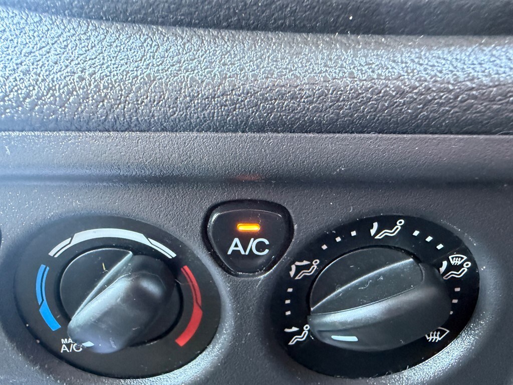 Used Ford Transit 2015 for sale - 77928019: Photo 14