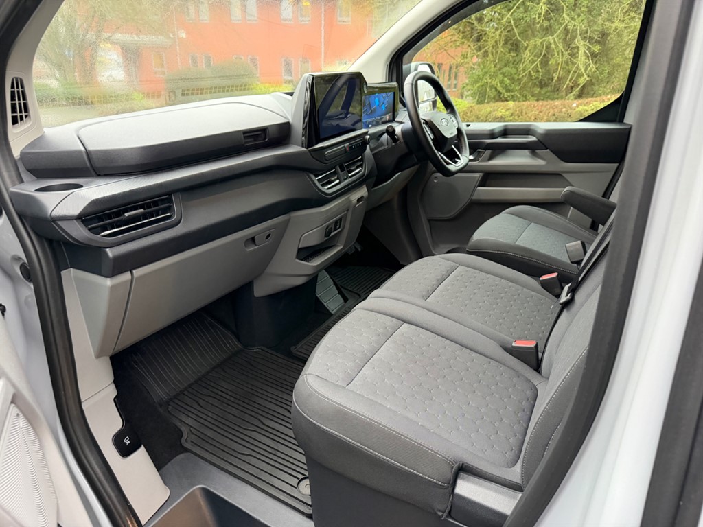 Used Ford Transit Custom 2025 for sale - 77885656: Photo 8