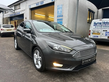 2016 (16) - 1.0 EcoBoost 125 Zetec 5-Door