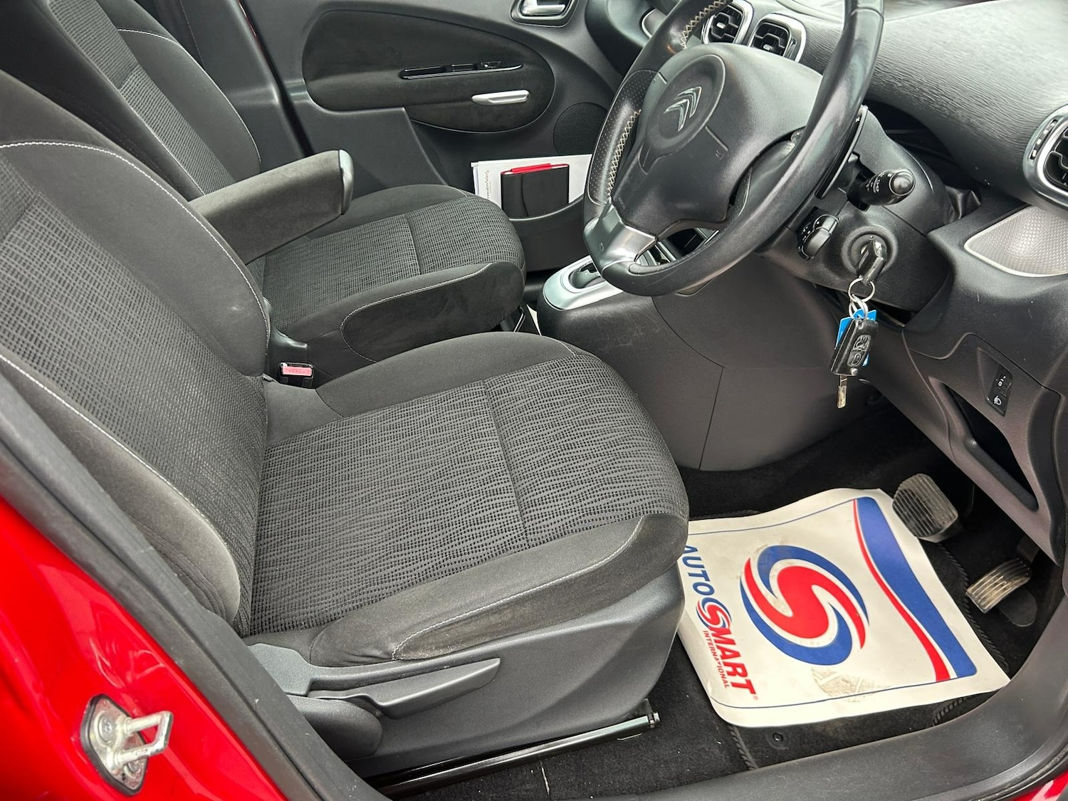 Used Citroen C3 Picasso 2014 for sale - 77776408: Photo 11