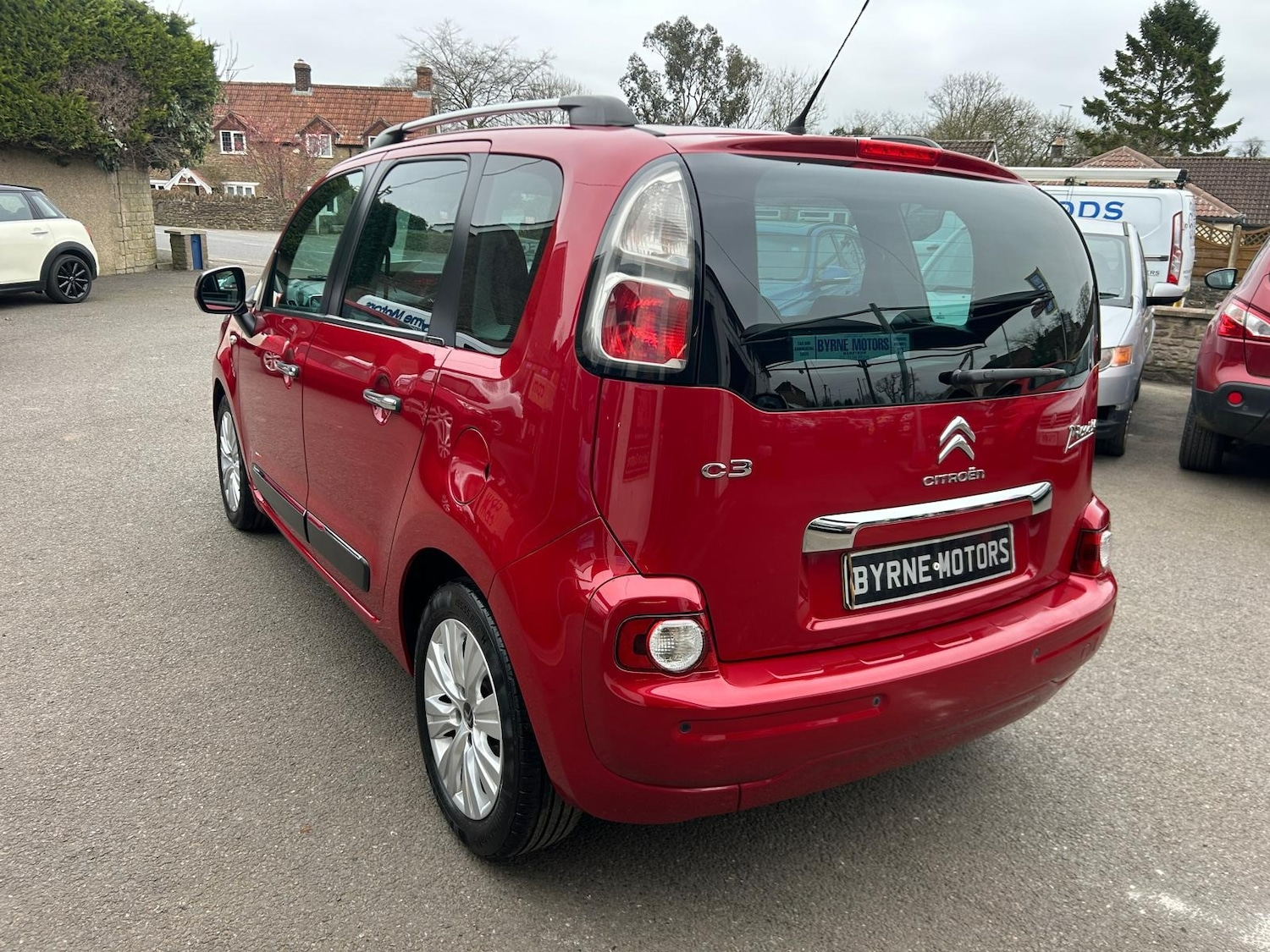 Used Citroen C3 Picasso 2014 for sale - 77776408: Photo 6