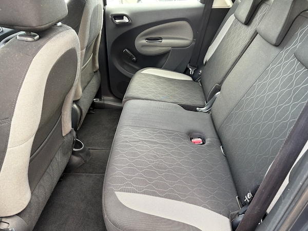 Used Citroen C3 Picasso 2015 for sale - 76194390: Photo 12