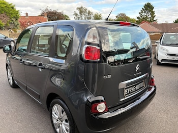Used Citroen C3 Picasso 2015 for sale - 76194390: Photo 4