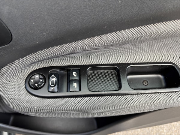 Used Citroen C3 Picasso 2015 for sale - 76194390: Photo 7