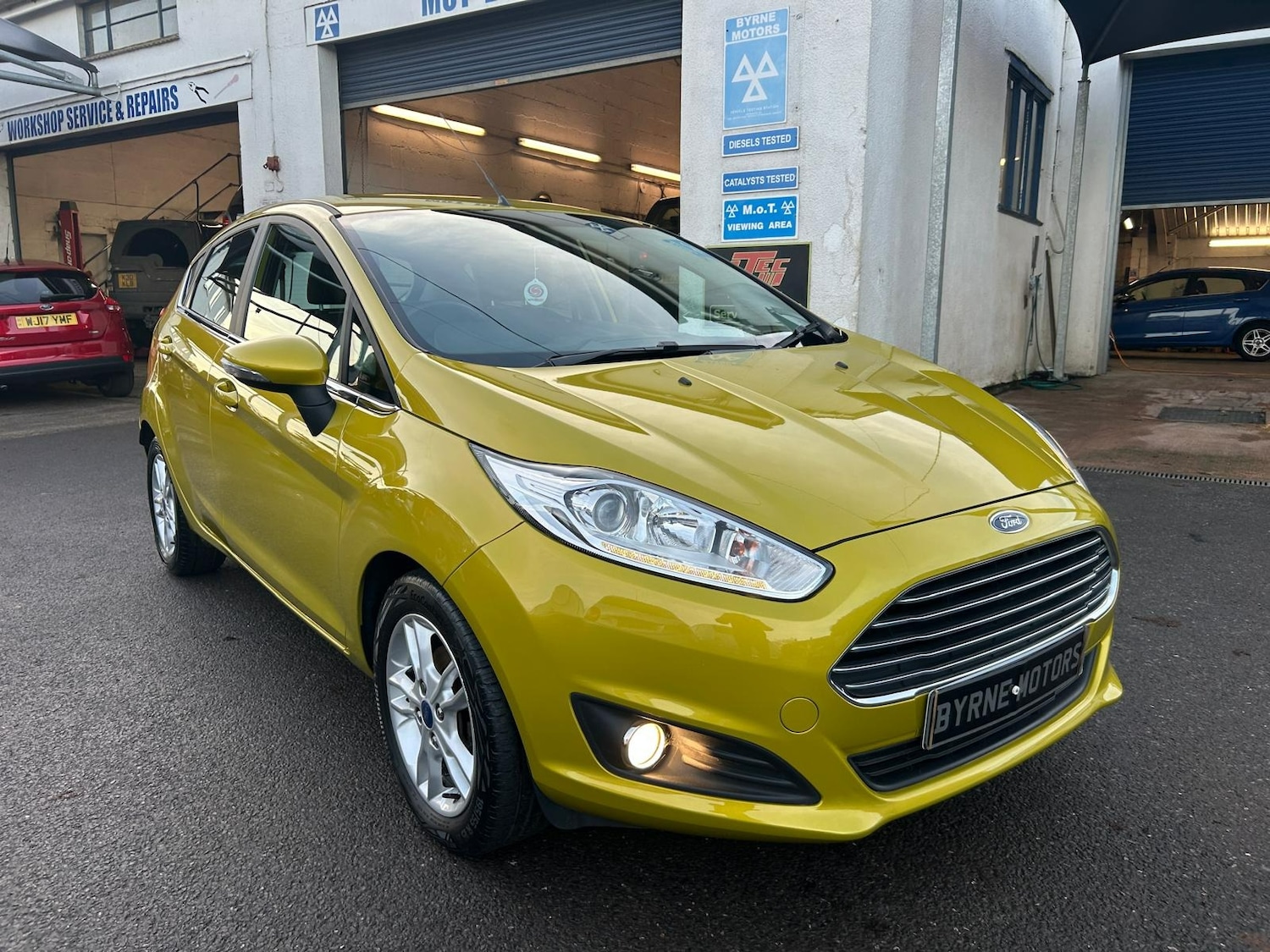 Used Ford Fiesta 2016 for sale - 76921560: Photo 1