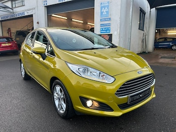 2016 (66) - 1.0 EcoBoost Zetec 5dr