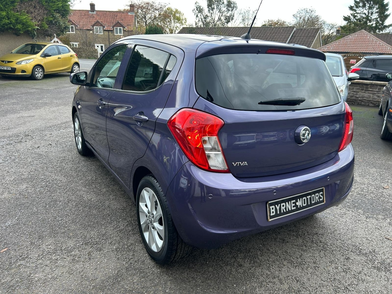 Used Vauxhall Viva 2016 for sale - 76492331: Photo 3