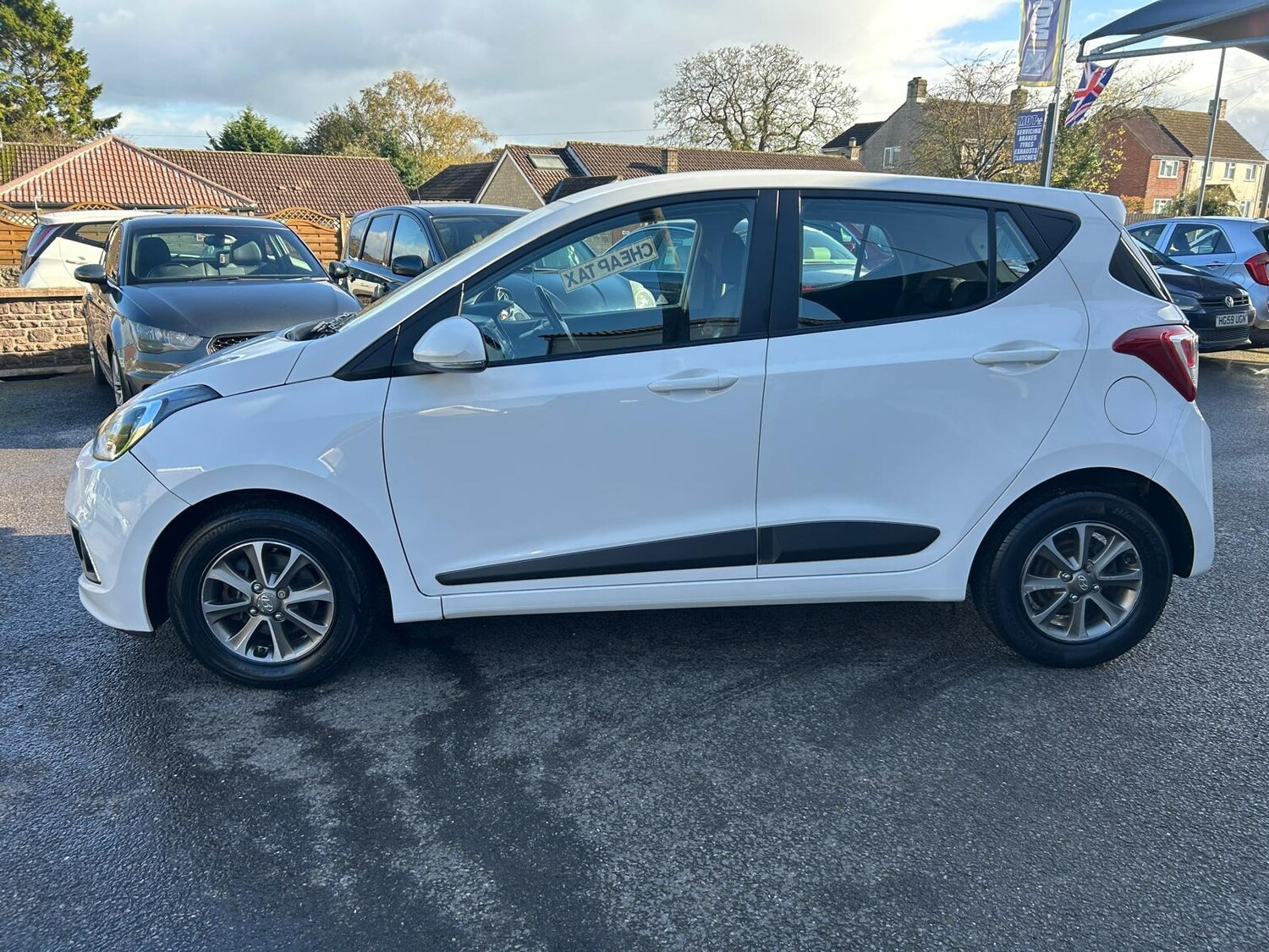 Used Hyundai i10 2014 for sale - 76340130: Photo 18