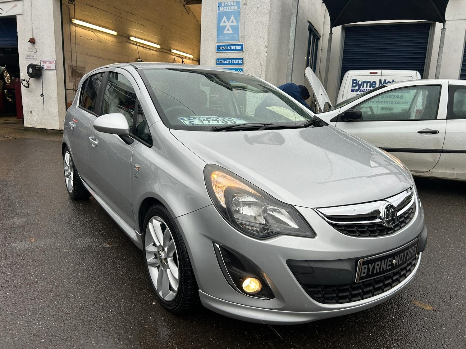 Used Vauxhall Corsa 2014 for sale - 76877483: Photo 1