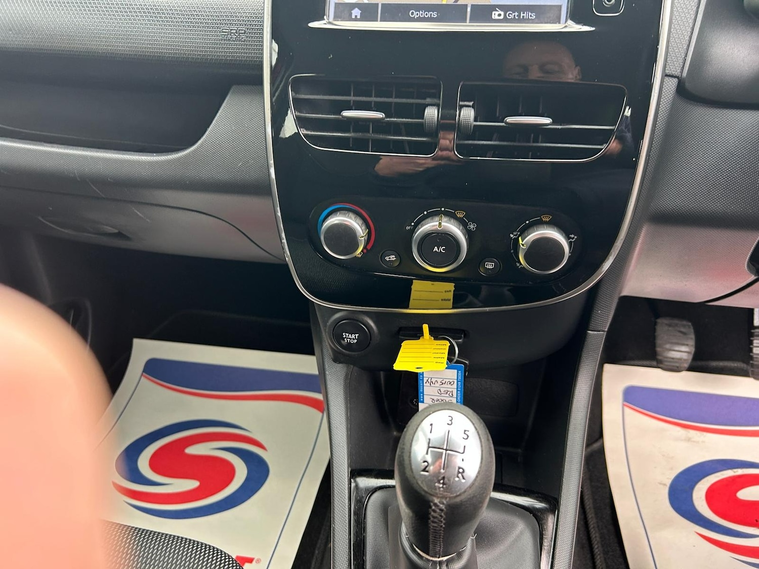 Used Renault Clio 2015 for sale - 77638806: Photo 12