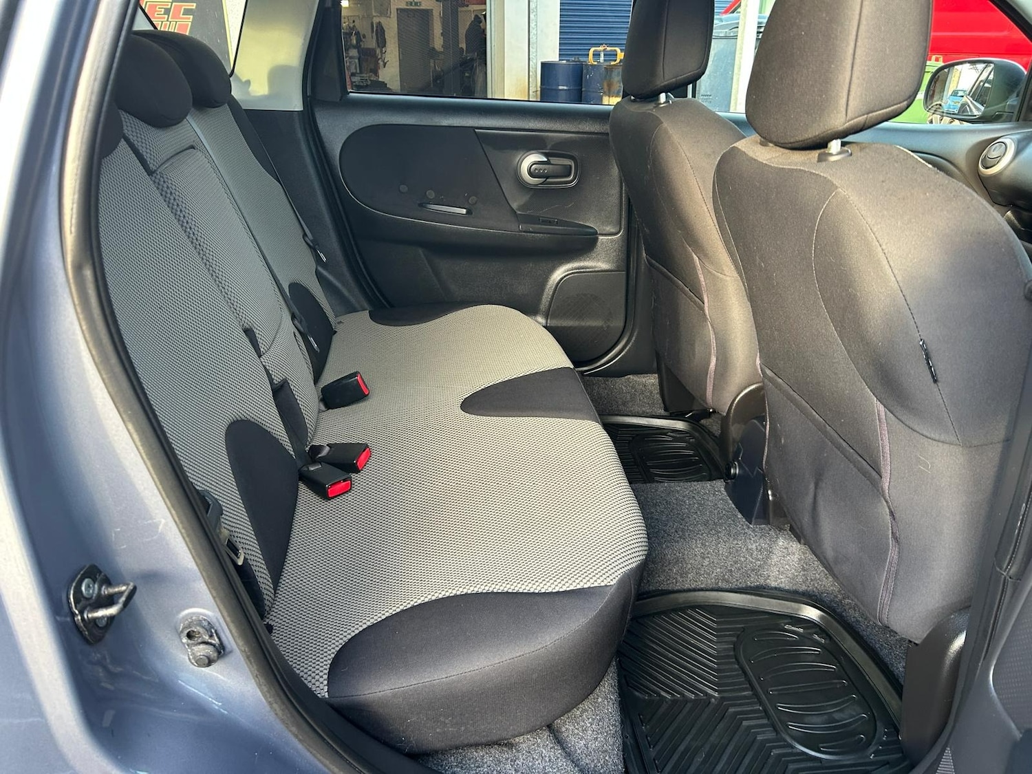 Used Nissan Note 2011 for sale - 76637329: Photo 13