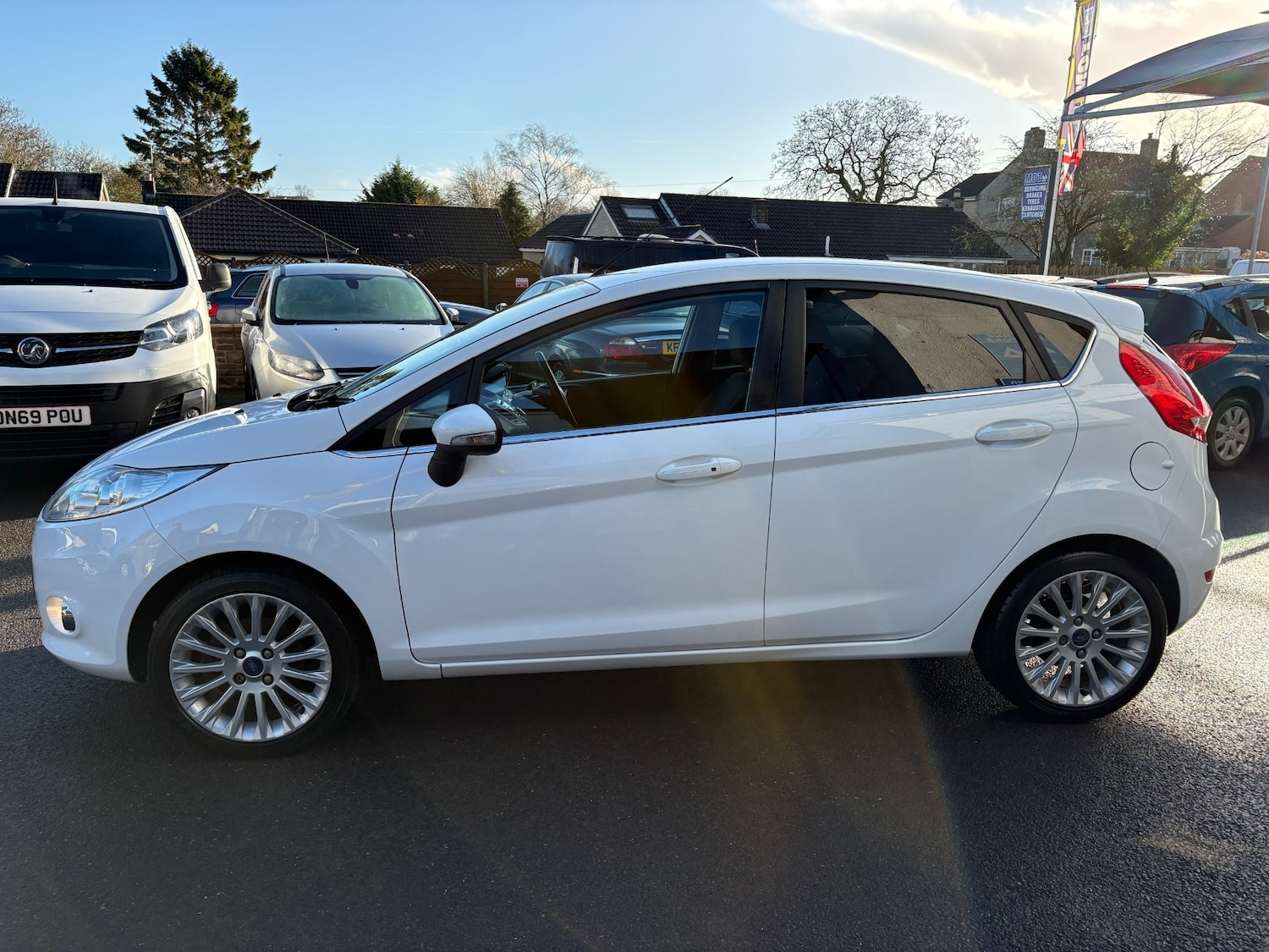 Used Ford Fiesta 2012 for sale - 76777070: Photo 17