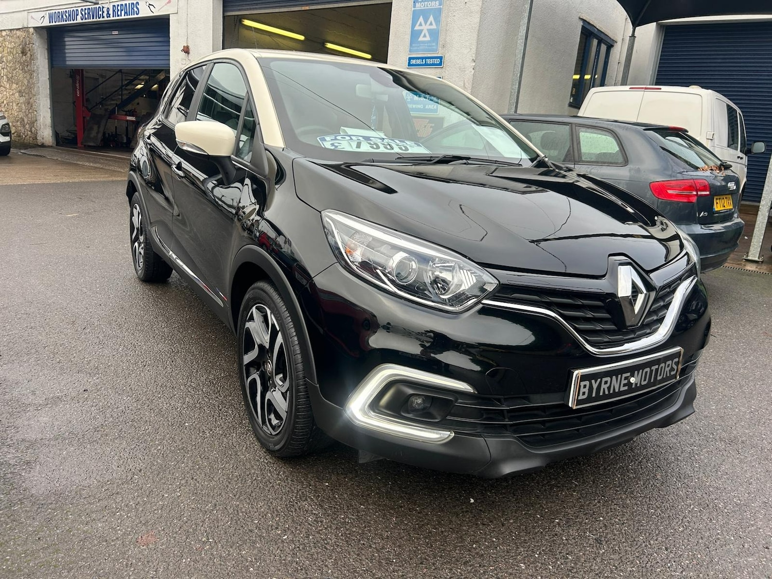 Used Renault Captur 2018 for sale - 76578127: Photo 1