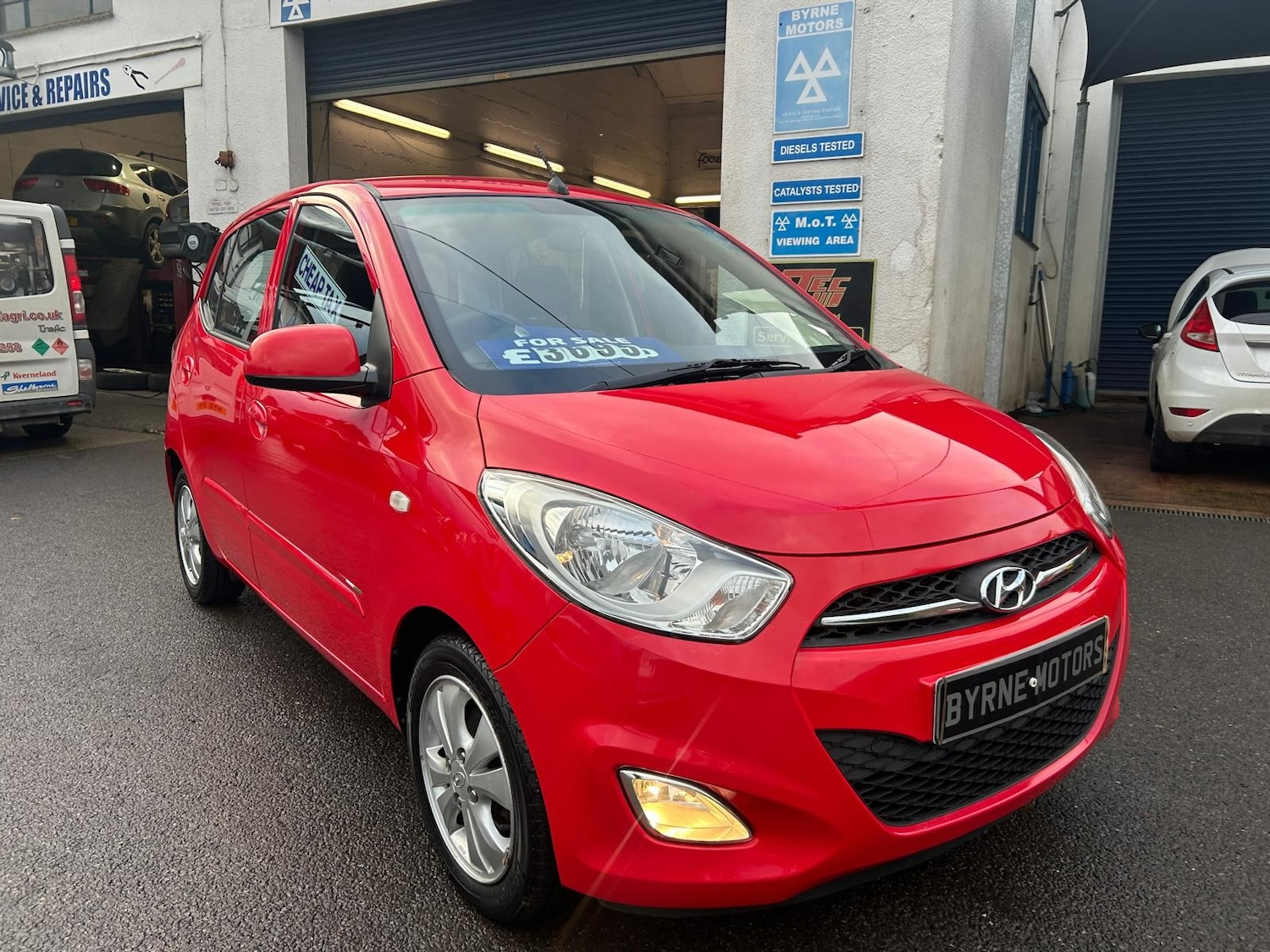Used Hyundai i10 2012 for sale - 76682311: Photo 1