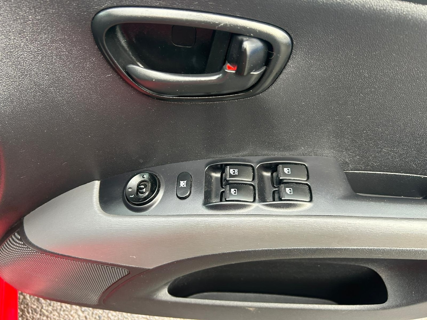 Used Hyundai i10 2012 for sale - 76682311: Photo 16