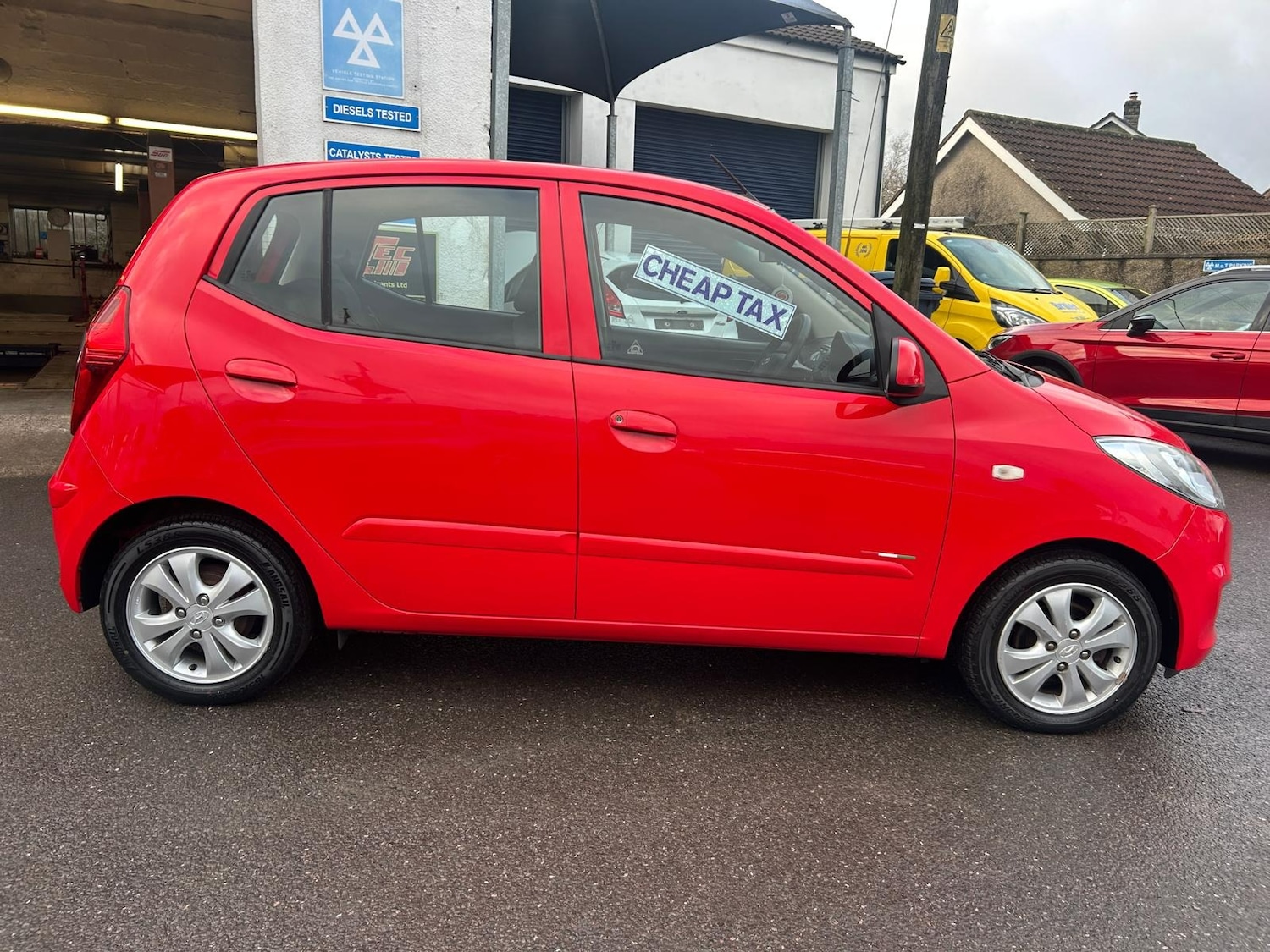 Used Hyundai i10 2012 for sale - 76682311: Photo 20