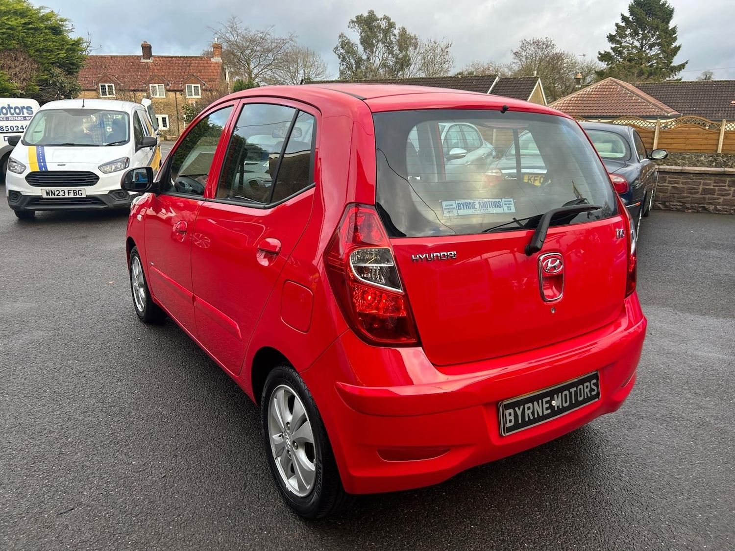 Used Hyundai i10 2012 for sale - 76682311: Photo 3