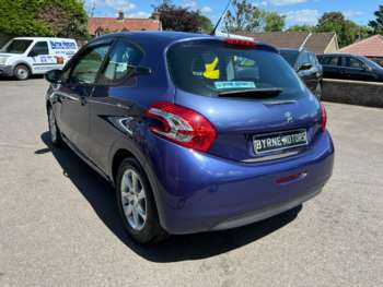 Used Peugeot 208 2013 for sale - 75034838: Photo