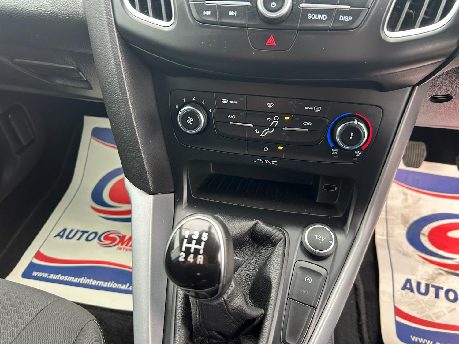 Used Ford Focus 2015 for sale - 78153377: Photo 9