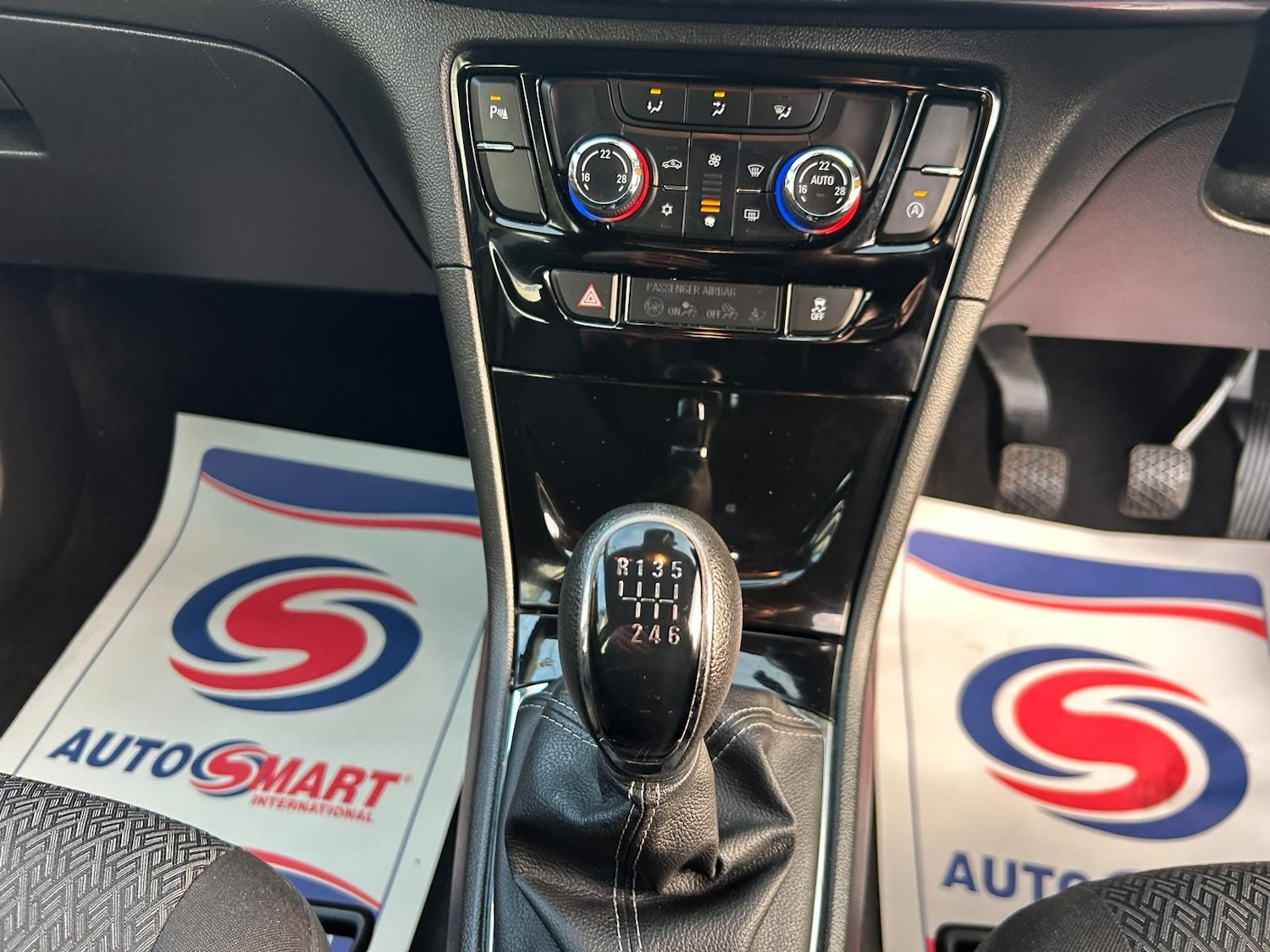 Used Vauxhall Mokka X 2017 for sale - 77543809: Photo 7