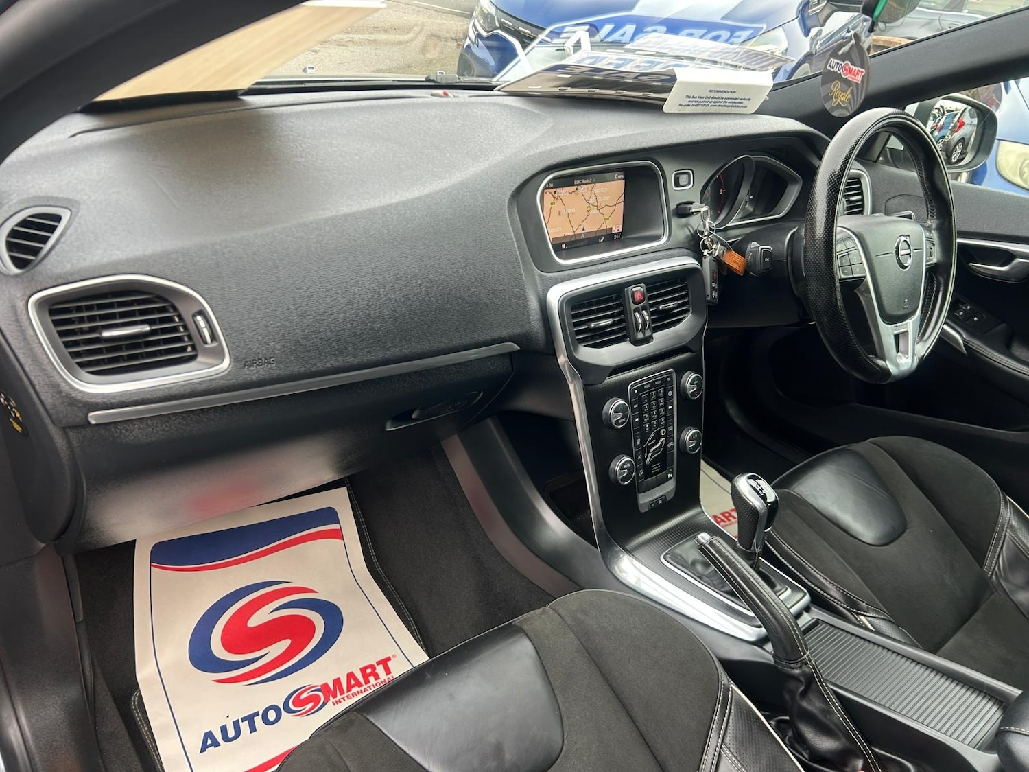 Used Volvo V40 2017 for sale - 77579755: Photo 11