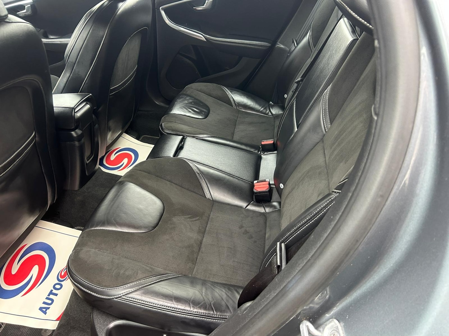 Used Volvo V40 2017 for sale - 77579755: Photo 15