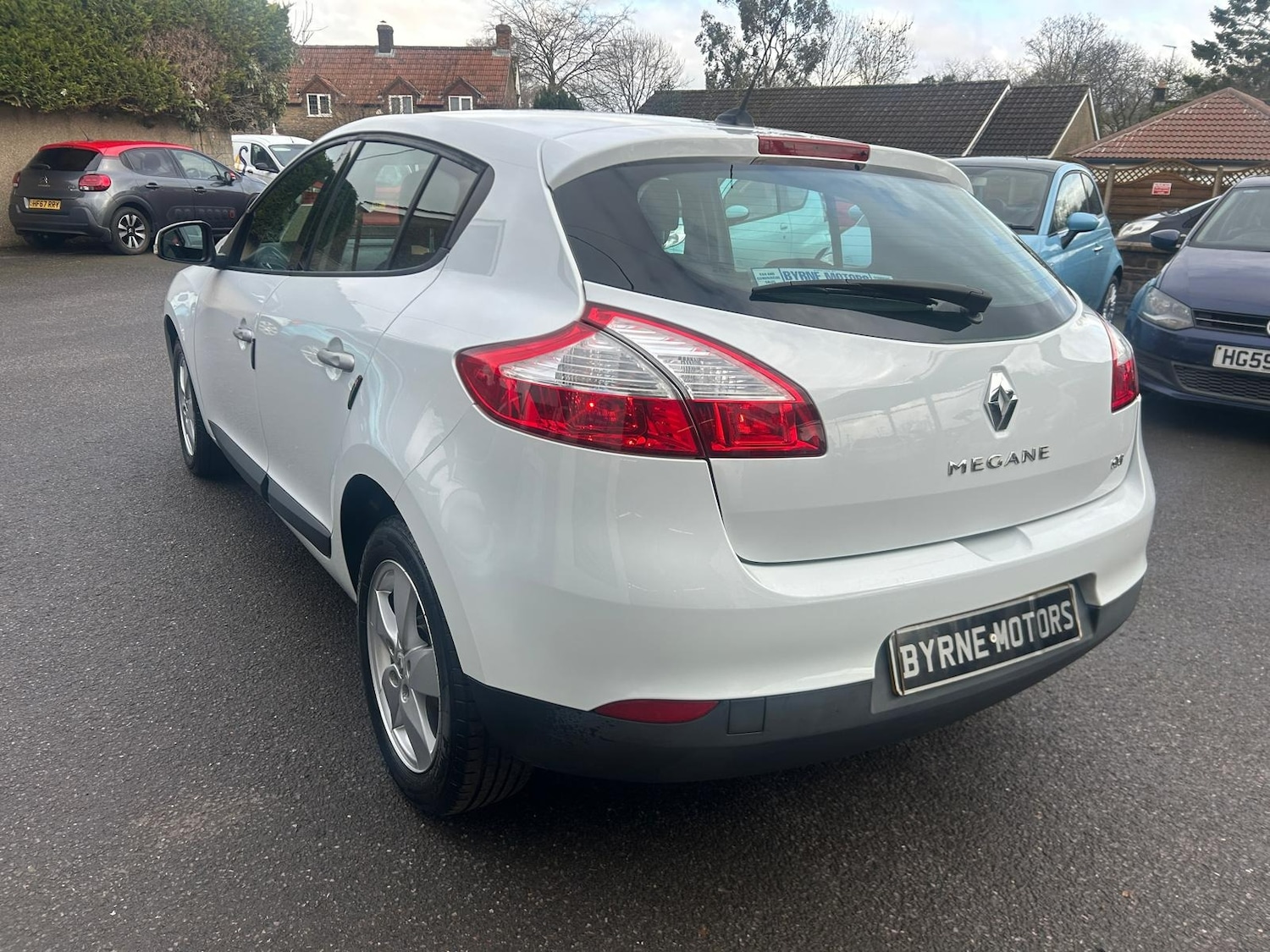 Used Renault Megane 2011 for sale - 77260682: Photo 6