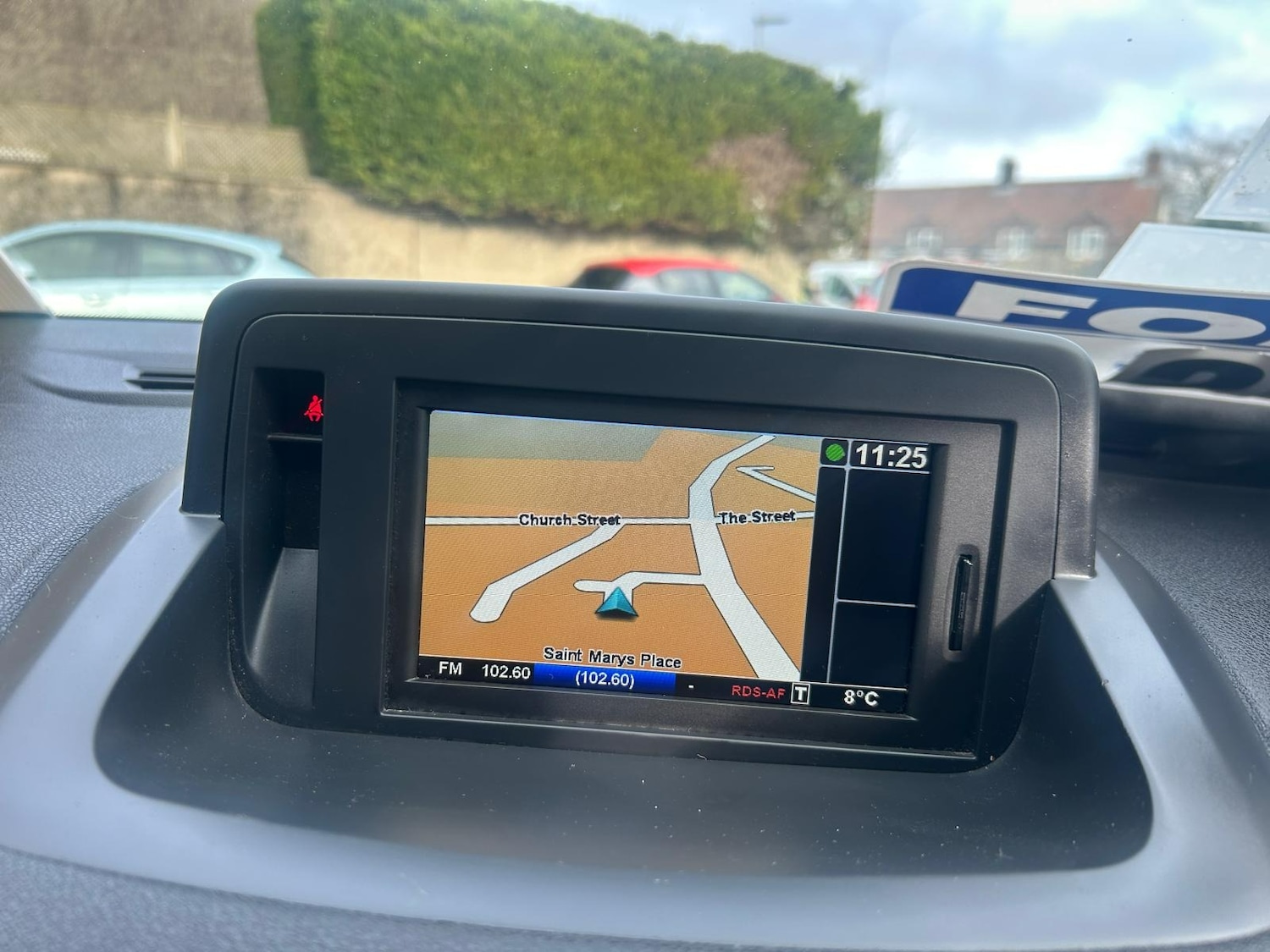 Used Renault Megane 2011 for sale - 77260682: Photo 9