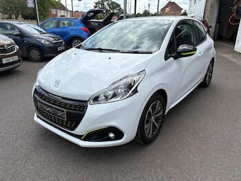 Used Peugeot 208 2016 for sale - 79055720: Photo