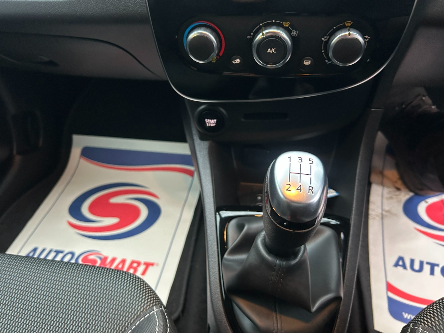 Used Renault Clio 2025 for sale - 77168130: Photo 13