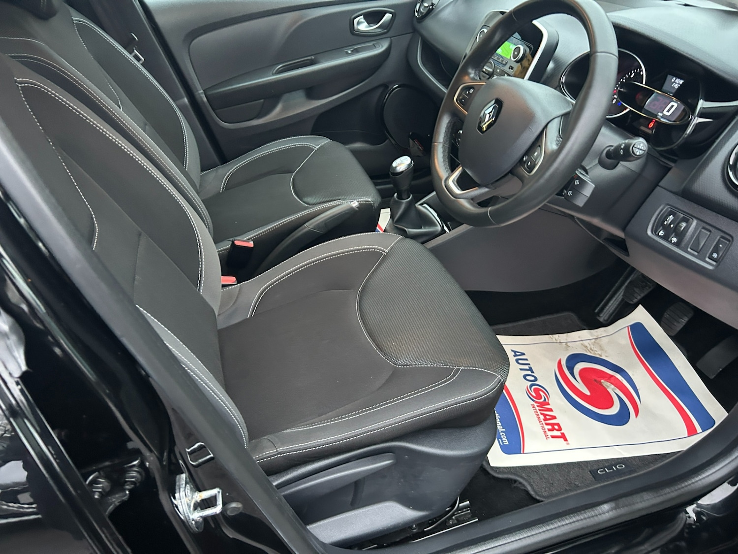 Used Renault Clio 2025 for sale - 77168130: Photo 9