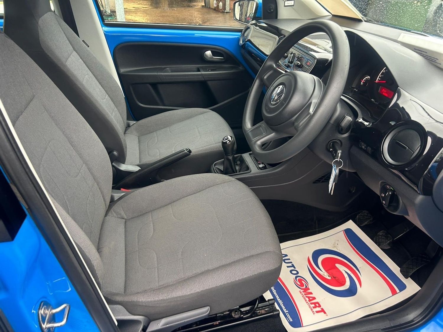 Used Volkswagen up! 2014 for sale - 77179564: Photo 12