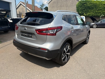 Used Nissan Qashqai 2018 for sale - 79240009: Photo