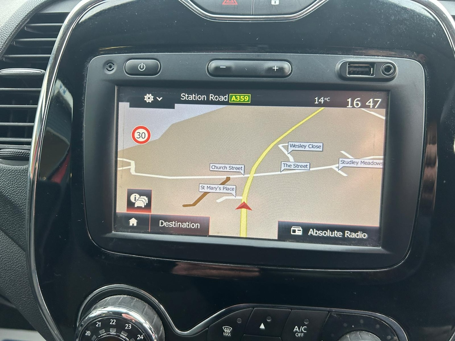 Used Renault Captur 2016 for sale - 77758937: Photo 11