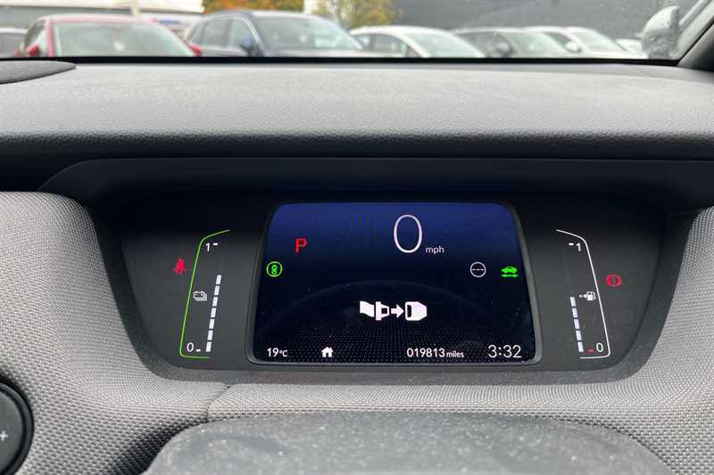 Used Honda Jazz 2021 for sale - 76022074: Photo 11