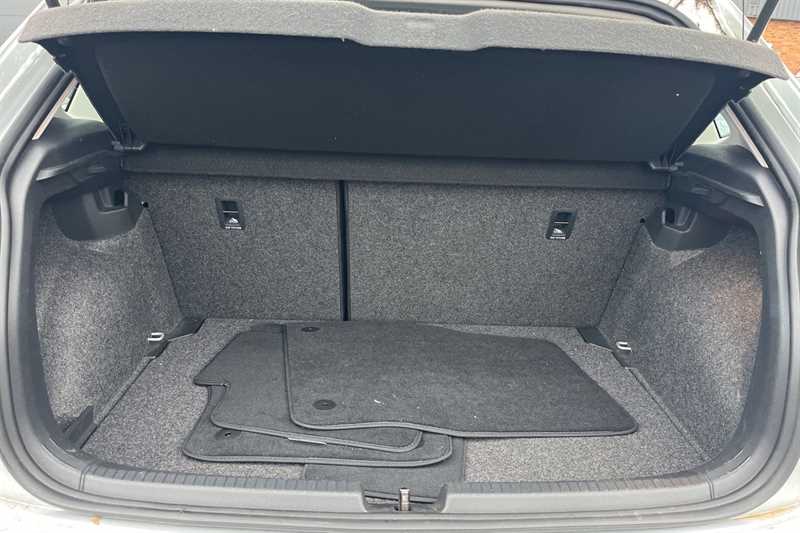 Used Volkswagen Polo 2018 for sale - 77526432: Photo 14