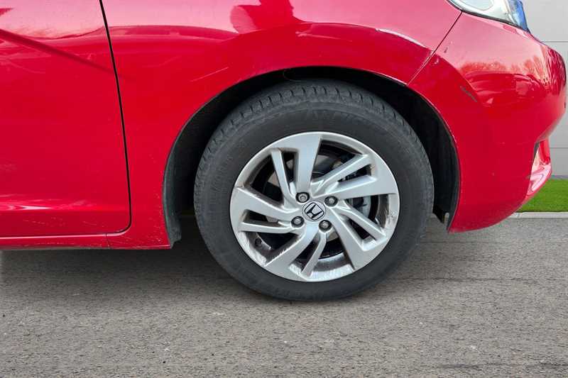 Used Honda Jazz 2015 for sale - 77674103: Photo 9