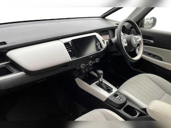 Used Honda Jazz 2020 for sale - 76441958: Photo