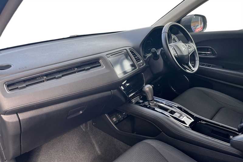 Used Honda HR-V 2020 for sale - 77855907: Photo 2