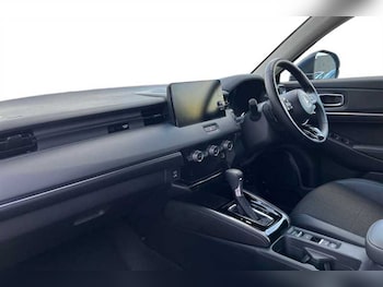 Used Honda HR-V 2024 for sale - 76022085: Photo