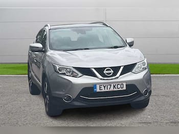 Used Nissan Qashqai 2017 for sale - 79541537: Photo