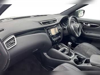 Used Nissan Qashqai 2017 for sale - 79541537: Photo